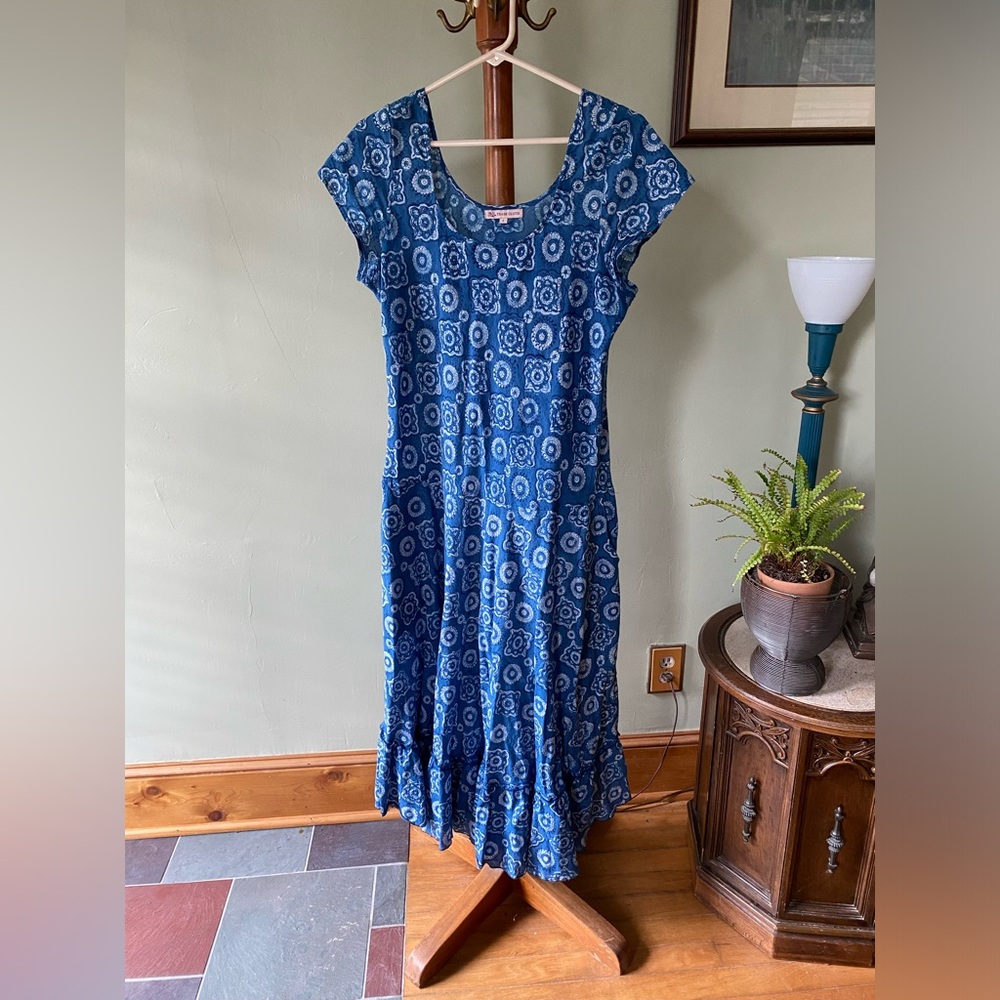 Trade Cloth size Large Women’s Summer Dress